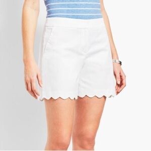 Banana Republic White Scalloped Women's Shorts Size 10